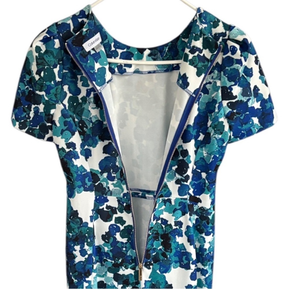 Like New Calvin Klein Floral Sheath
Dress Size 6 - Picture 7 of 8